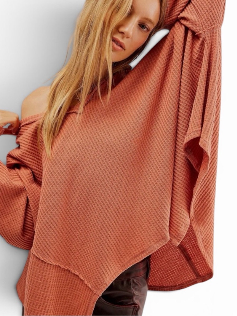 Women's Oversized Waffle Knit Sweater - Rust - Picture 5 of 9